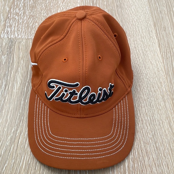 Titleist Other - Titeleist Texas Longhorns Golf Hat